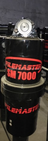 Гидробур PILEMASTER SM7000 для экскаватора-погрузчика